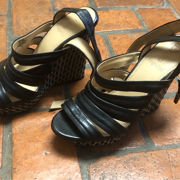 Enzo Angioloni Wedge Shoes Size 7 - Picture 2 of 8